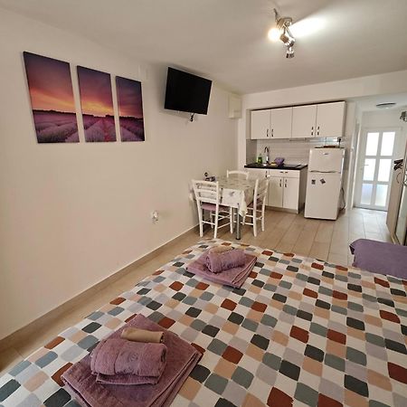 Studio Neva Baška Exterior foto